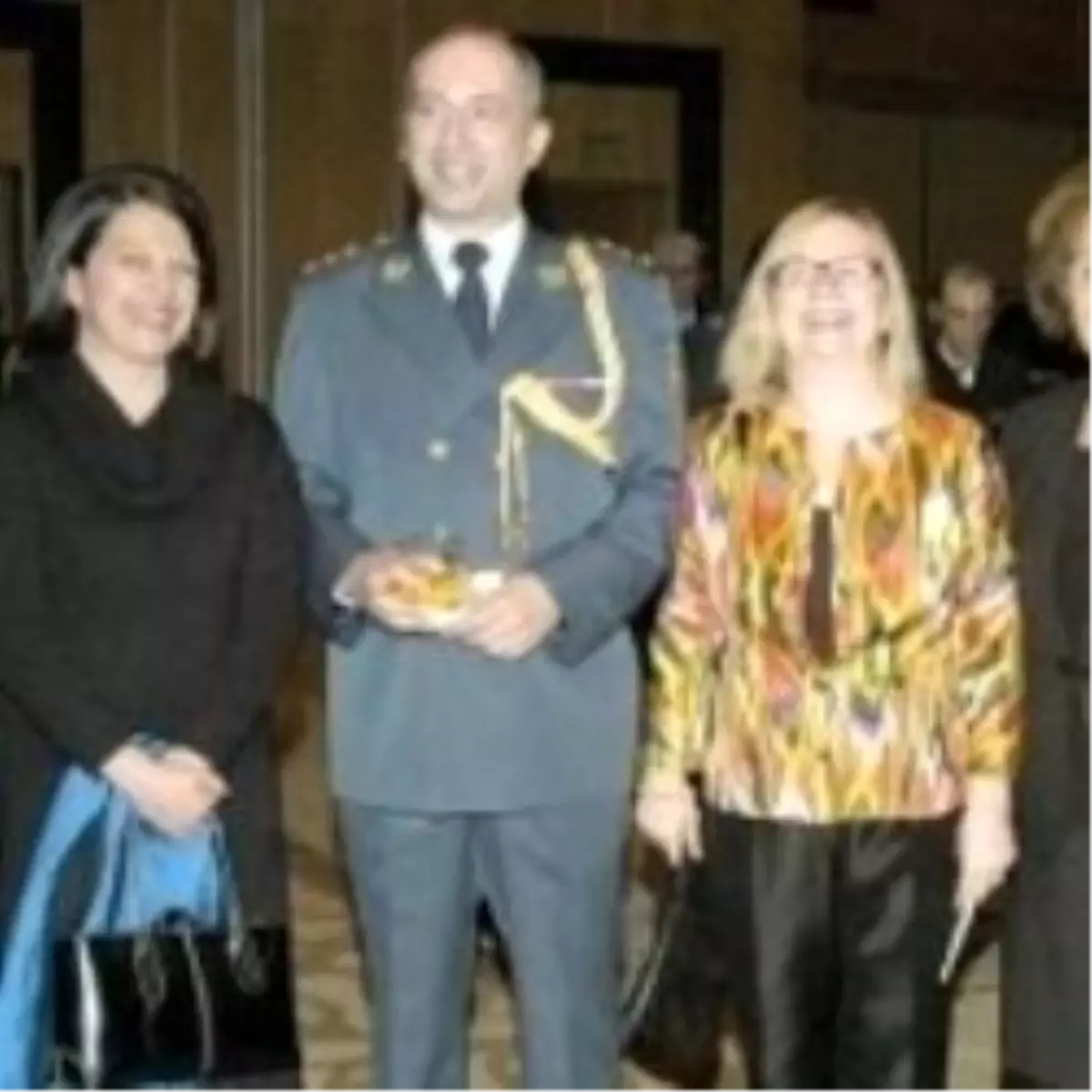 Sırbistan\'dan Çifte Kutlama