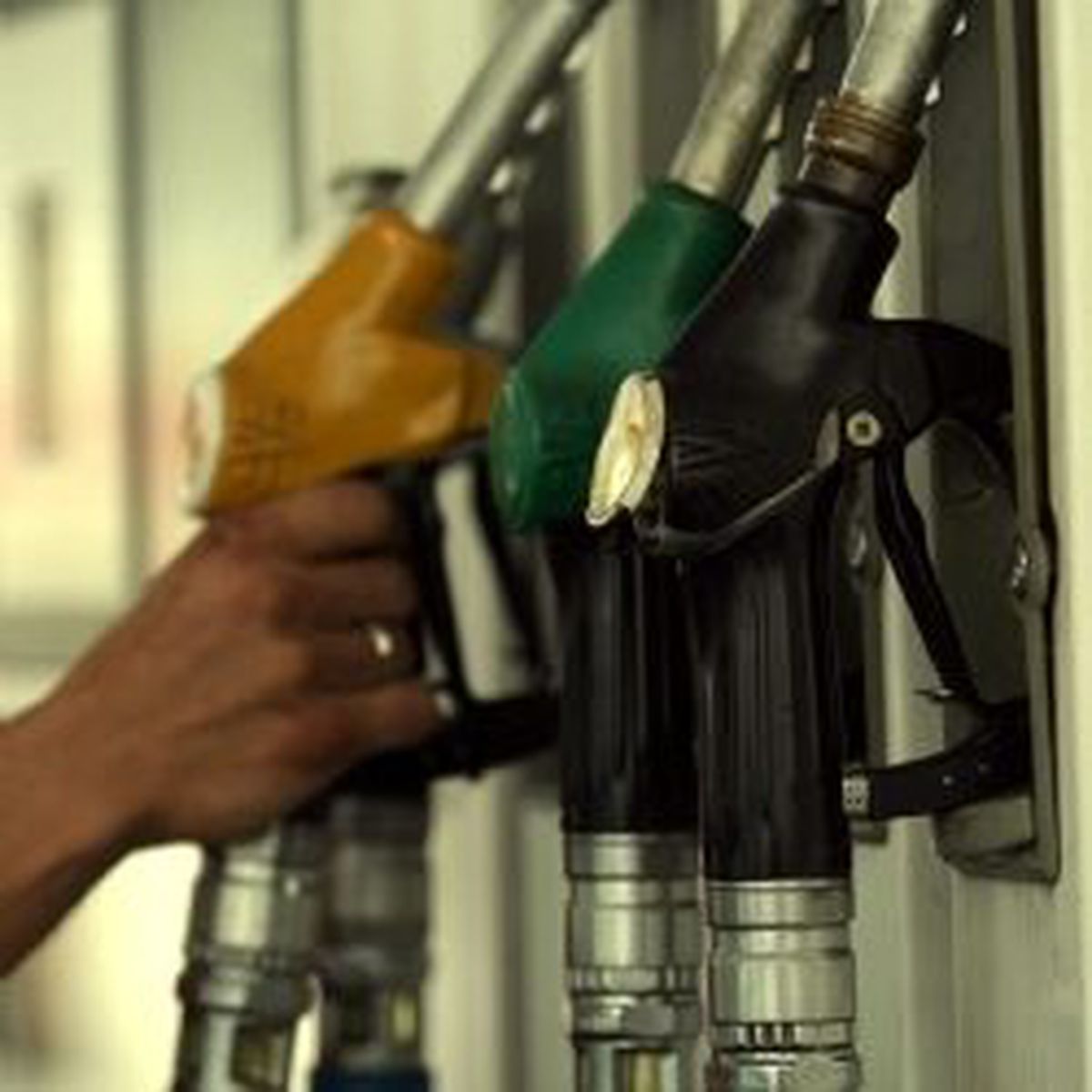 Kurşunsuz Benzine Zam