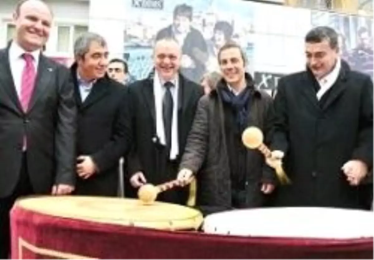 Manisaspor Zincirleri Kaldıracak