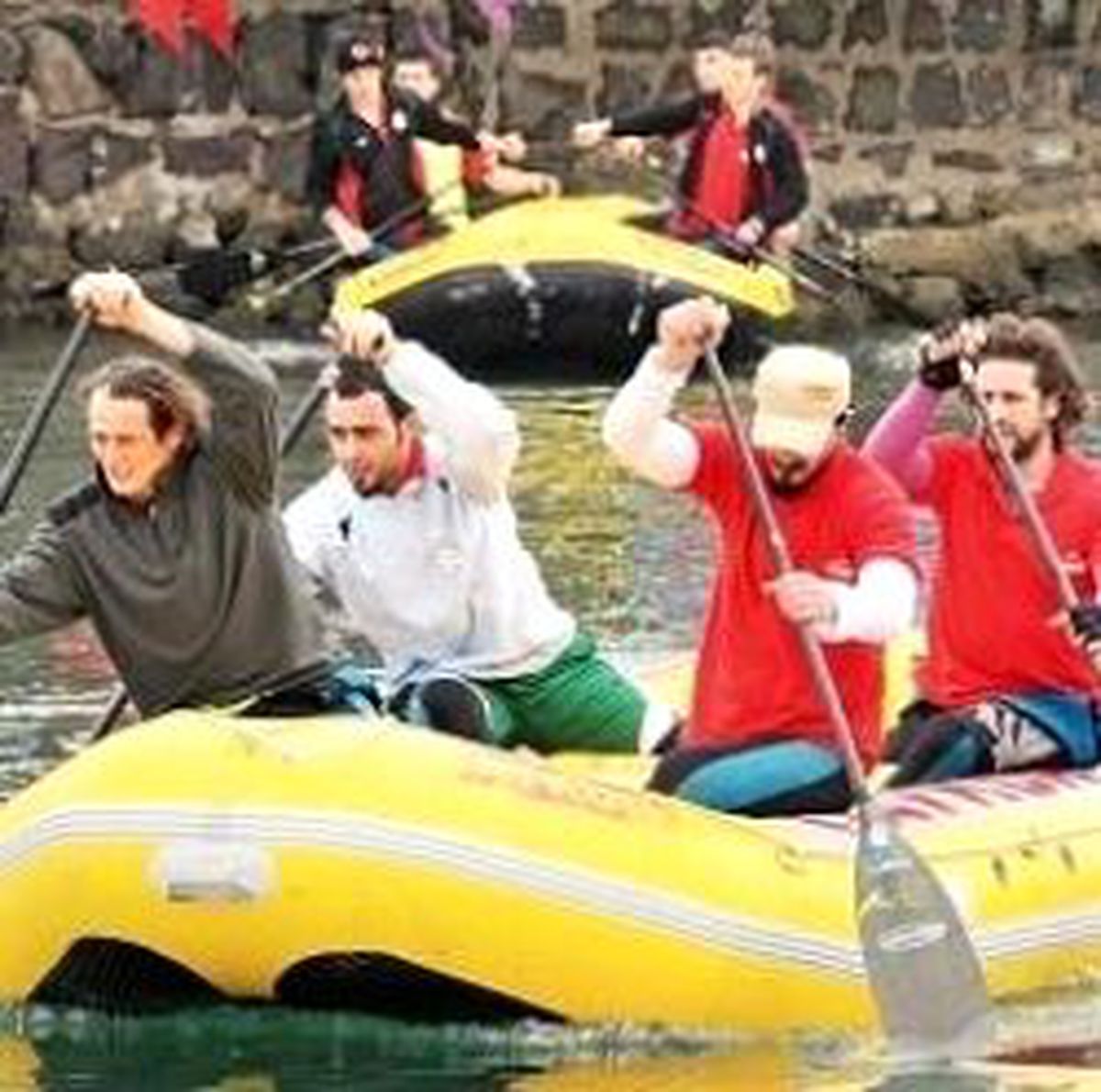 Rize'de Denizde Rafting Heyecanı