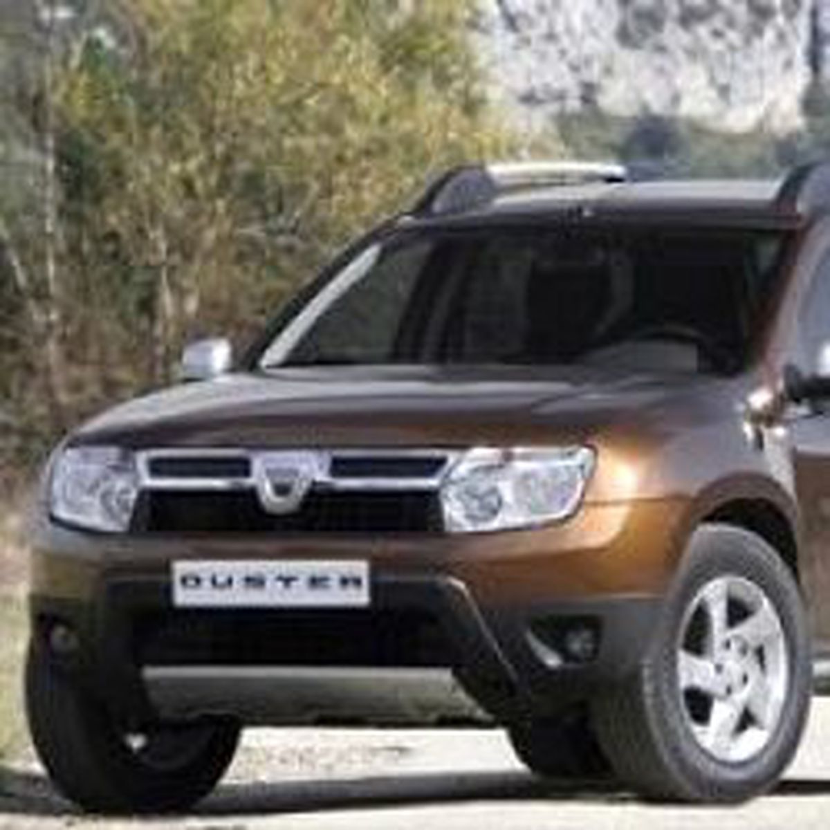 Dacia Duster Sürpriz Fiyatla Geliyor