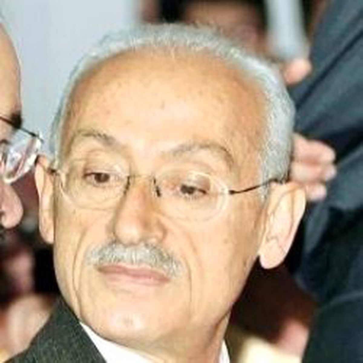 Emekli Oluyor 3 Üyelik Boşalıyor