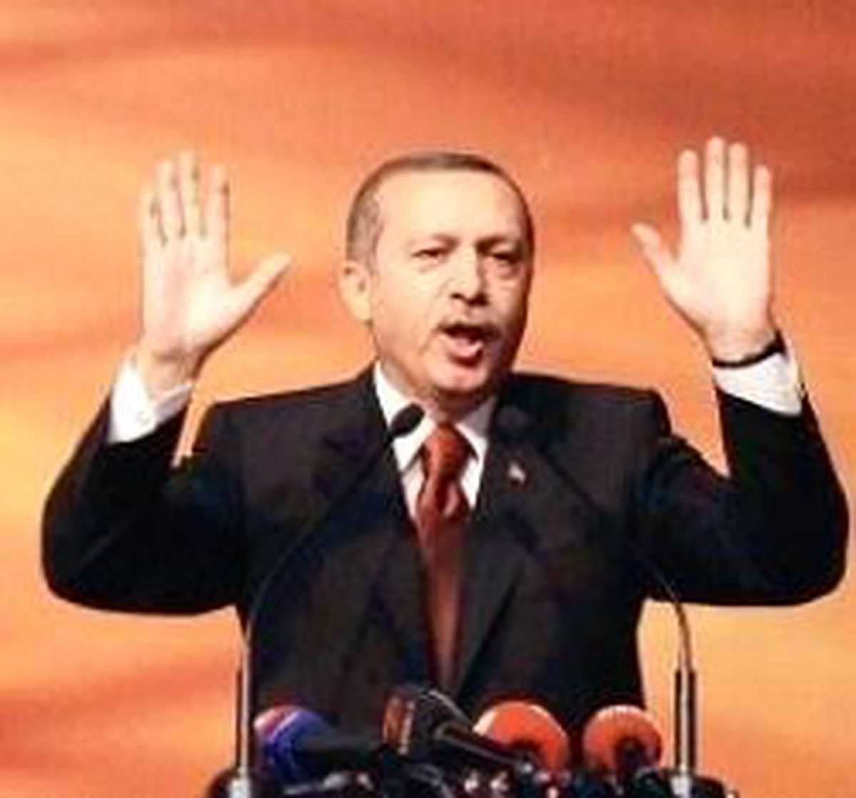 'Kıyafete Göre Sınıf Ayrımı Çağ Dışı'