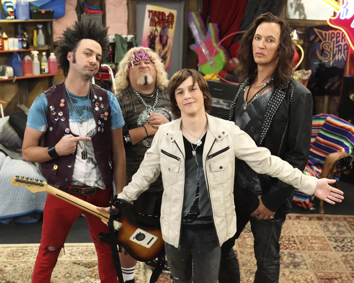 Dısney Xd’de Yepyeni Bir Dizi "Bizim Rock Grubu"