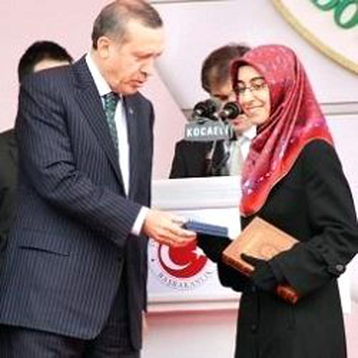 Oto Anahtarı Verdi