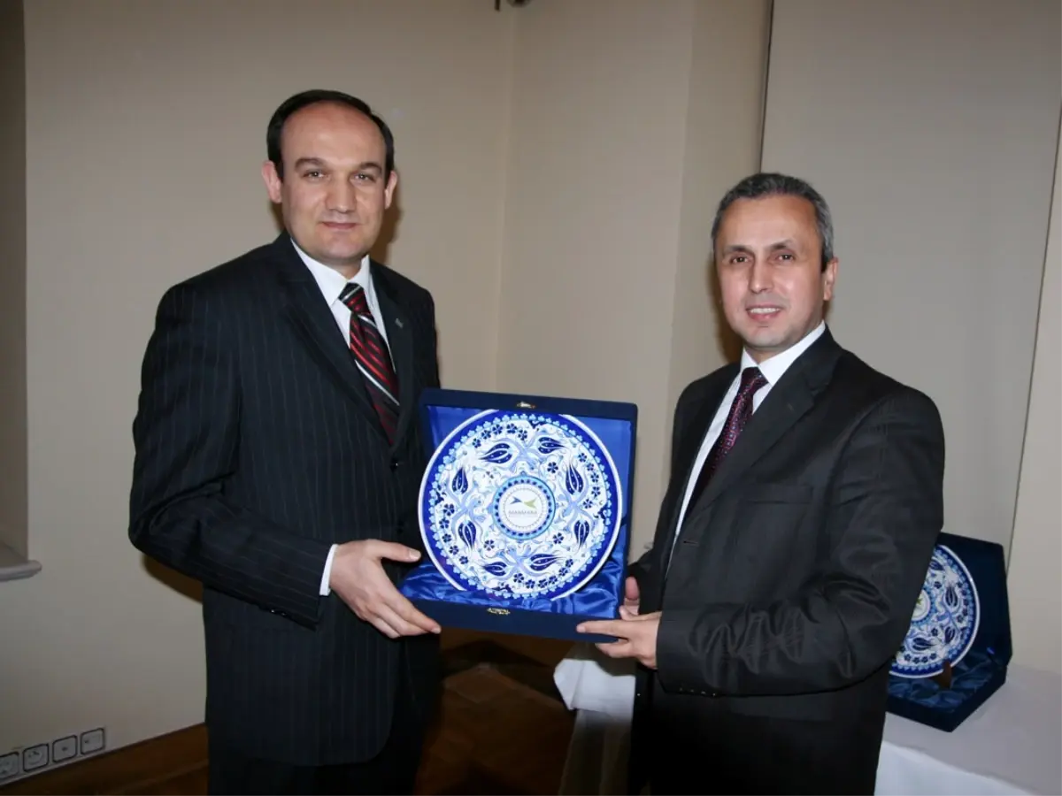 Basın Danışmanlarına Propaganda Dersi