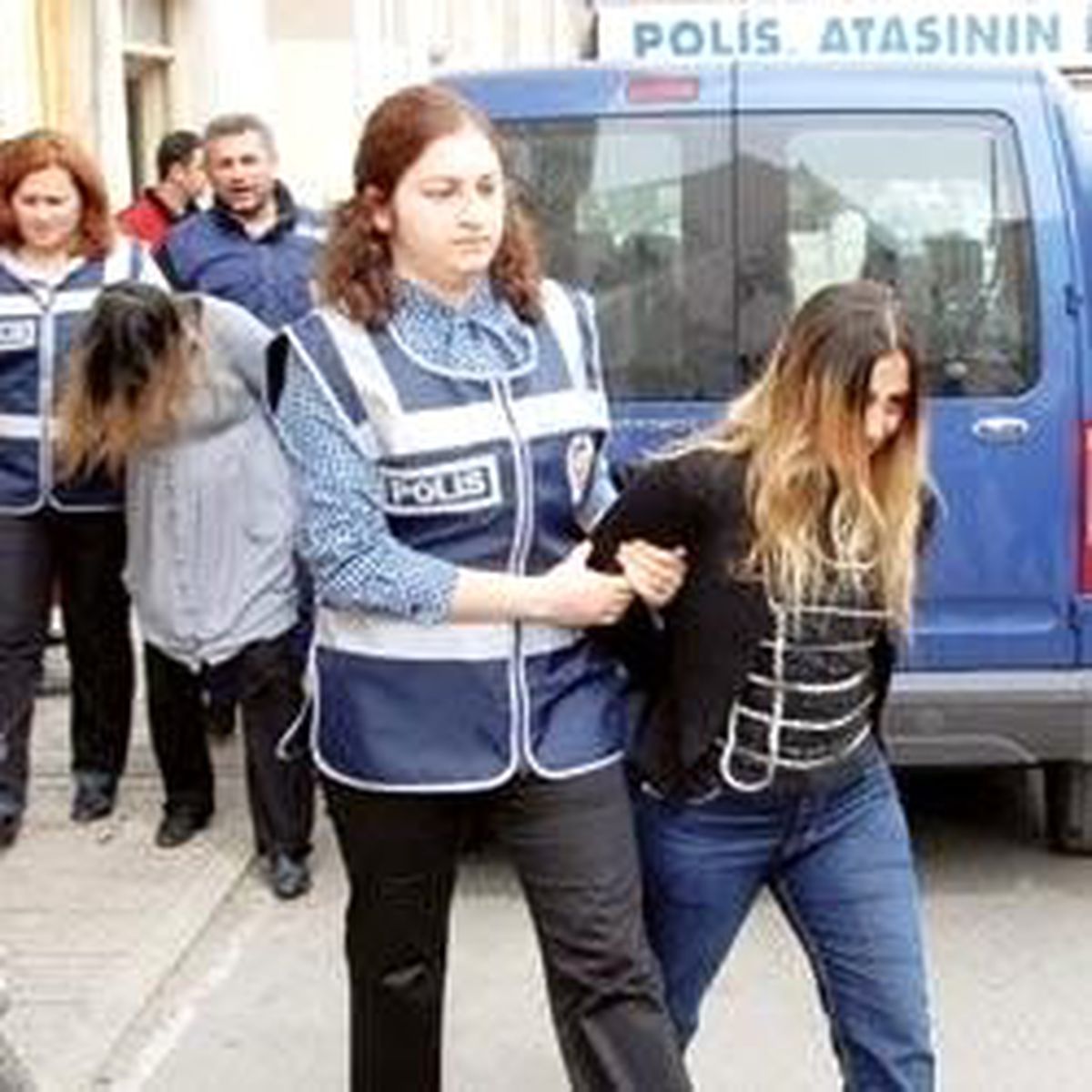 Durak Hırsızı Kadınlar