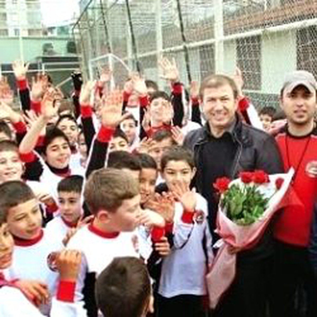 Tanju Çolak 'Spor Okulu Zinciri' Kuruyor