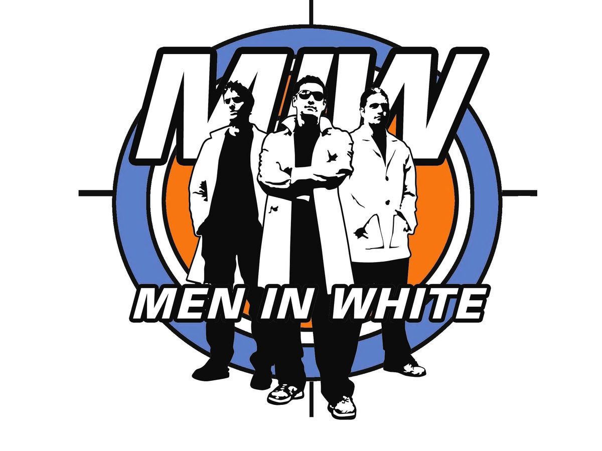 'Man In Whıte Unclampable' 

