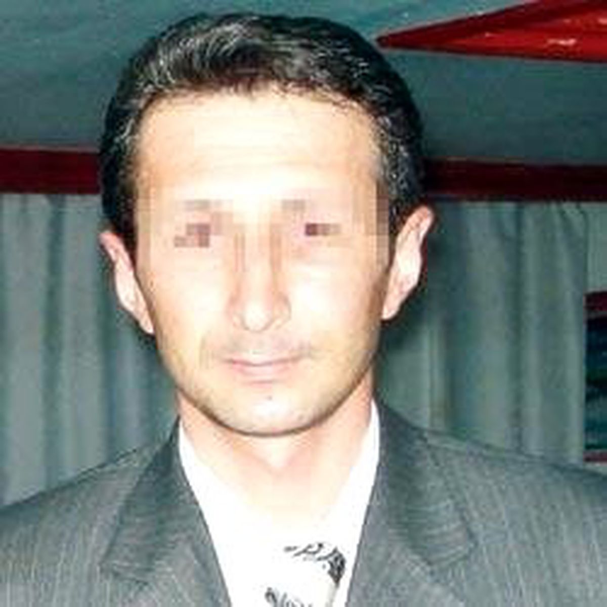 Boğazını ve Cinsel Organını Kesti