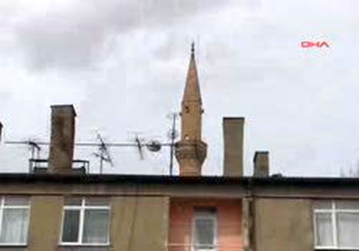 Sivas - Cami Hoparlöründen Mahalleye Dini Eğitim