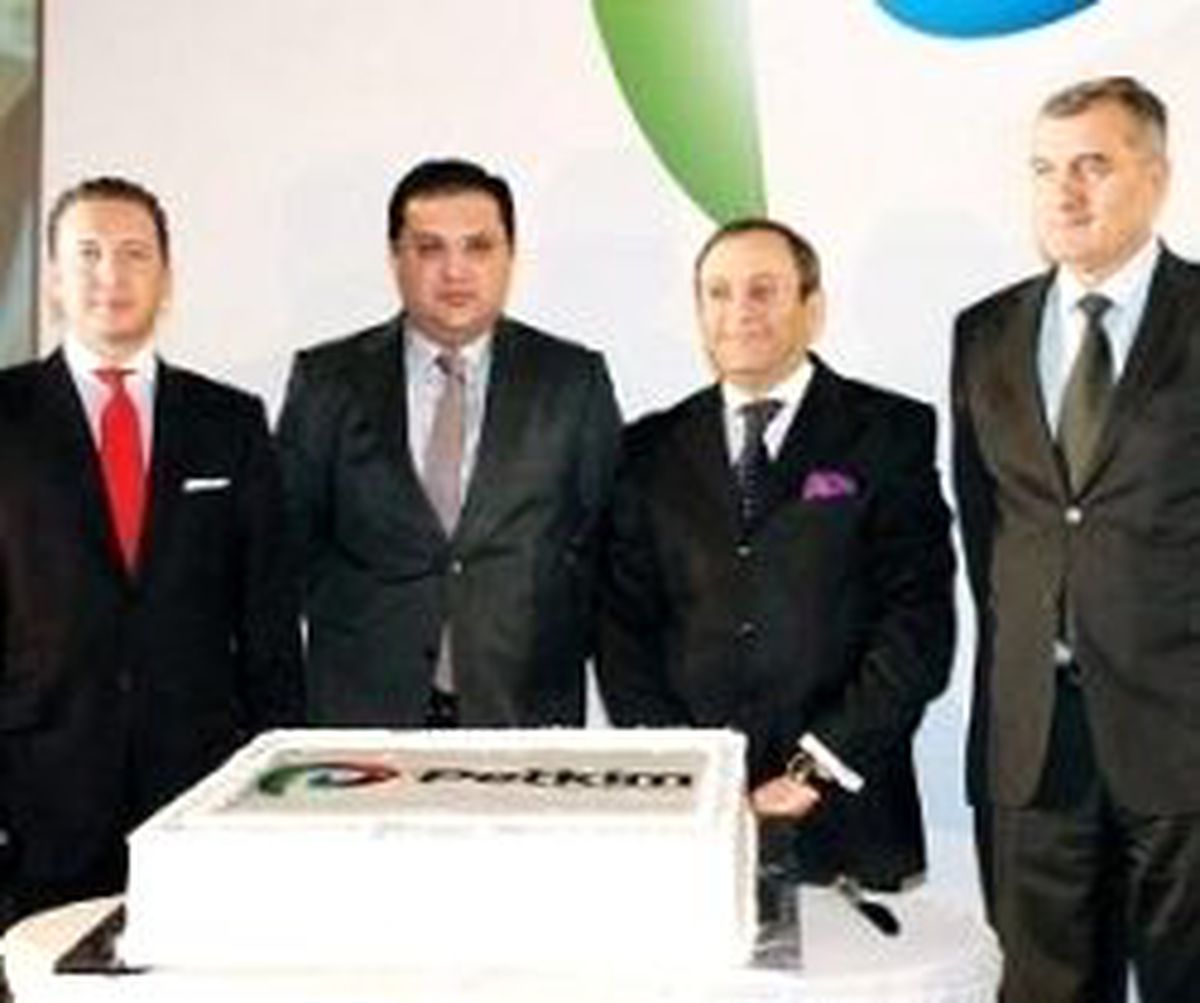 5 Milyar Dolar Yatıracak Rafineri Yapım Hızında Hintli'yi Geride Bırakacak