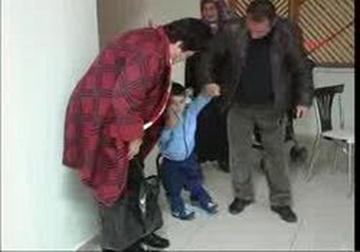 Erzurum - 3 Yaşındaki Miraç´In Protez Bacak Sevinci