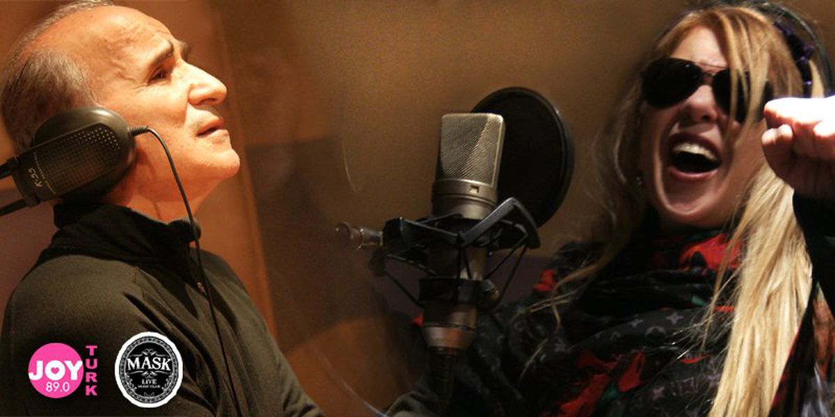 Joytürk'ün Karaoke Geceleri Zerrin Özer'i Ağırladı!