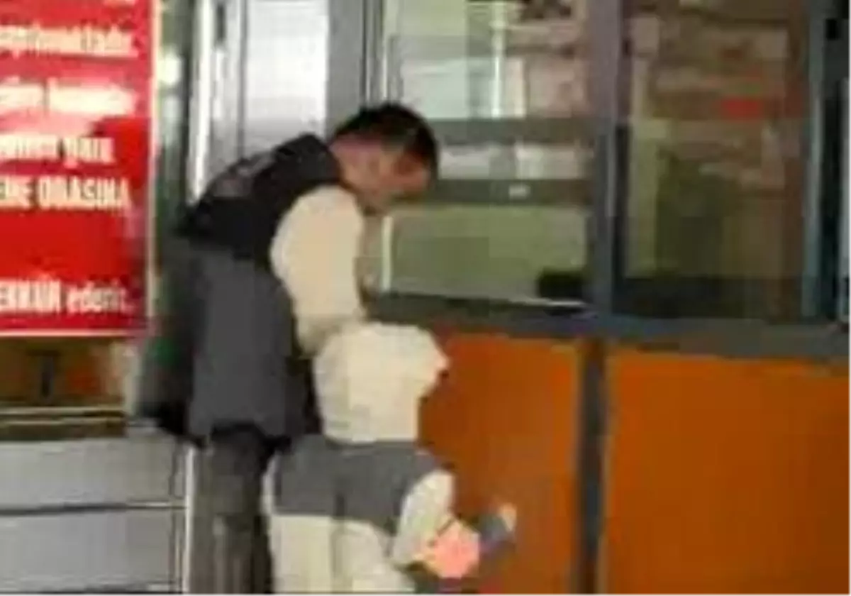 Kayseri - Küçük Ömer Kumandanın Pilini Yuttu