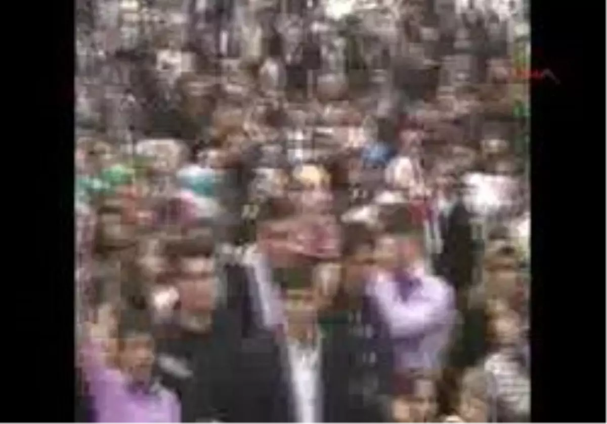 Midyat?Ta 2 Bin Kişi Israil?I Protesto Etti, Abd Bayrağı Yak