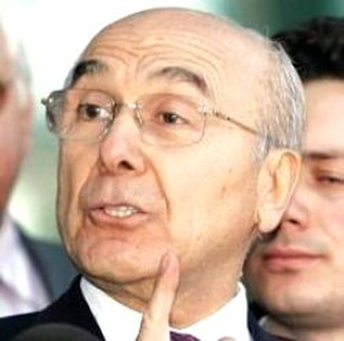 İnsan Şerefiyle Yaşar