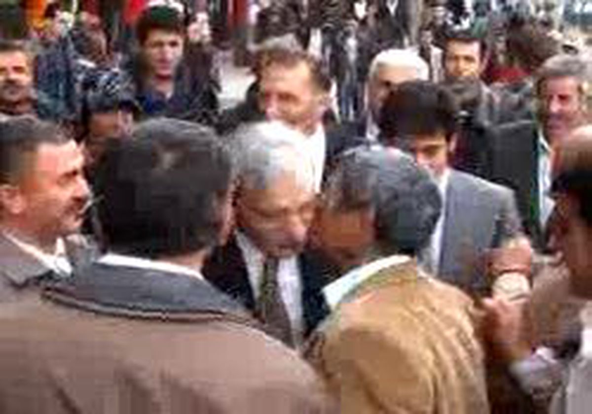 Van - Siyasi Yasaklı Türk Ve Tuğluk Van´Da