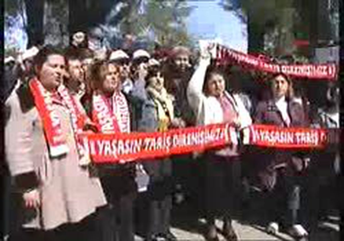 Izmir - Dp Genel Başkanı Cindoruk: ``Beni De Solcu Yaptınız