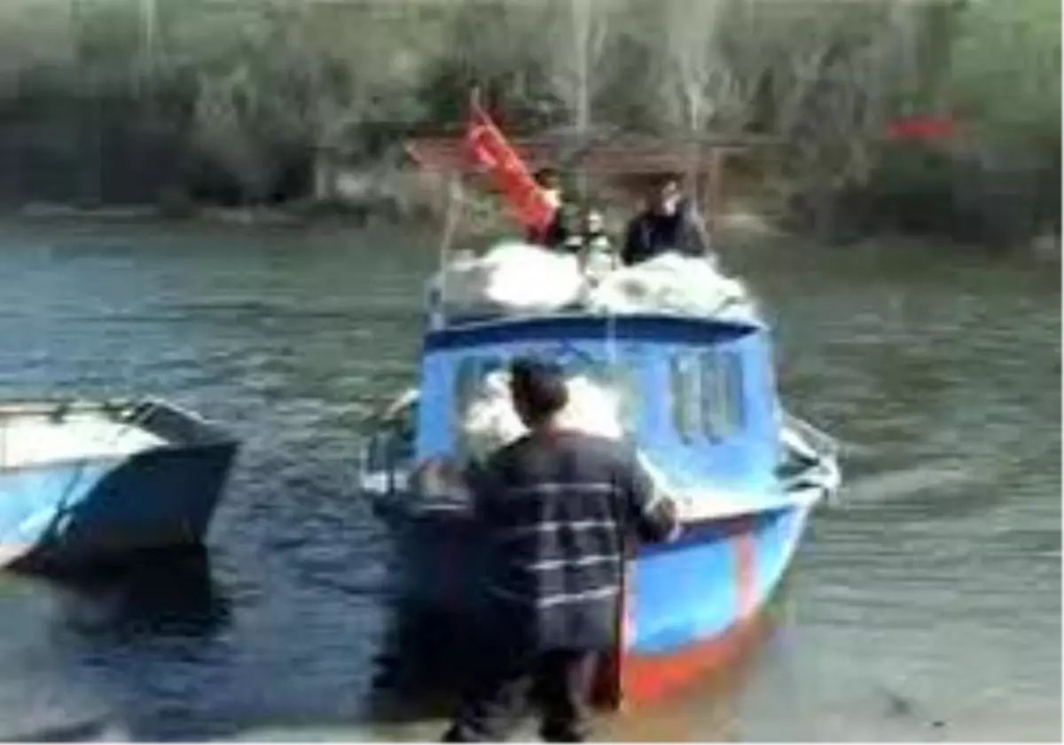 Malatya - Ağa Takılan 102 Kiloluk Turna Balığı Bayram Ettird