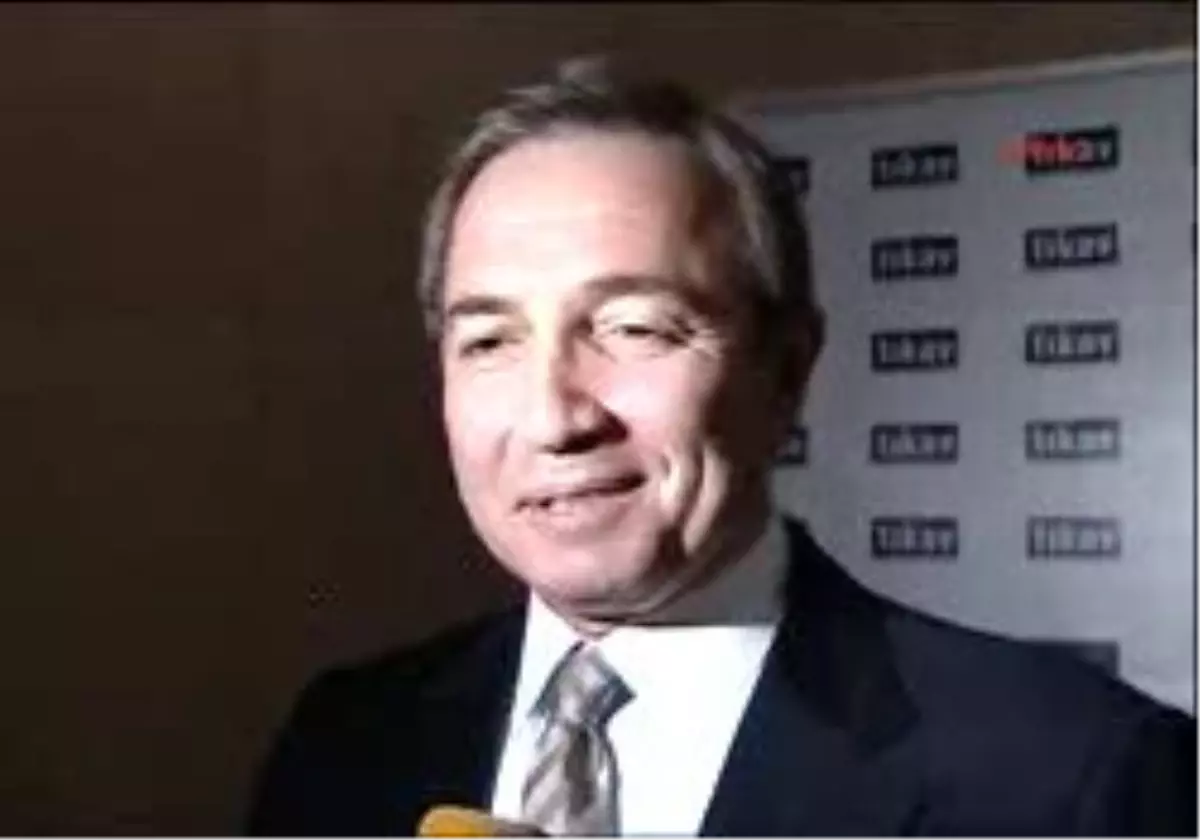 Tikav\'Dan Ege Çubukçu Ve Anjelıka Akbar İle 11. Yıl Kutlamas