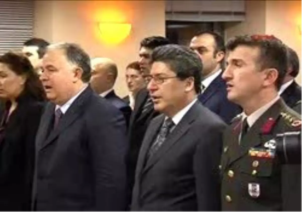 Çanakkale Şehitleri New York\'ta da Anıldı