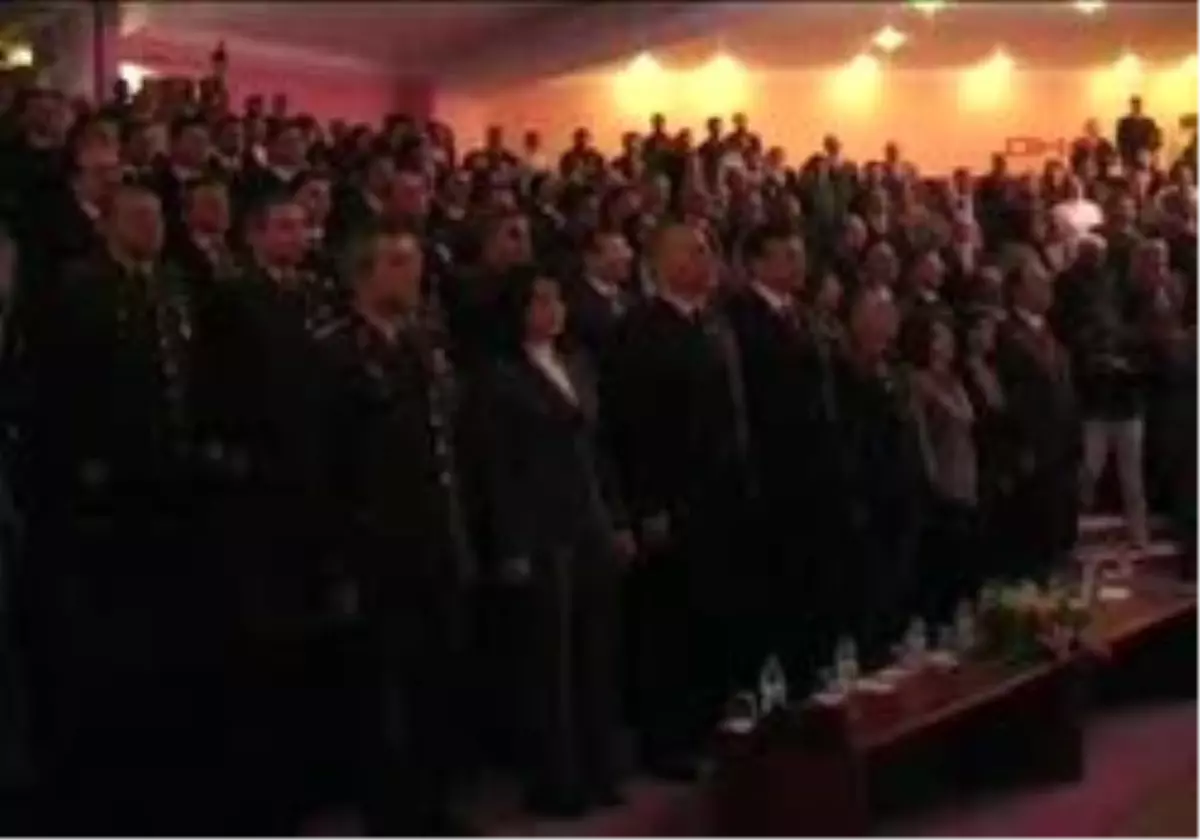 Manisa - Karşısında Protokol Üyelerini Görünce Heyecandan Ba