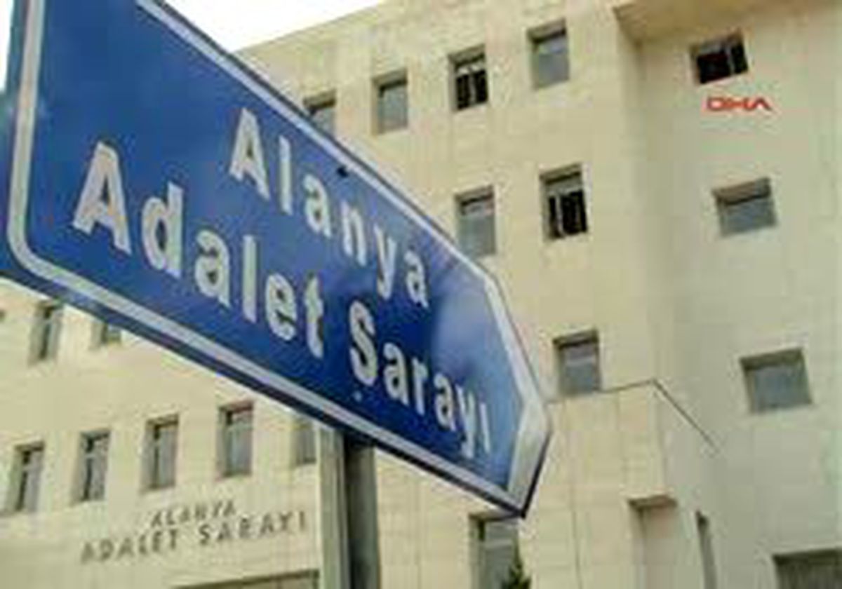 Kablo Hırsızları Yakalandı