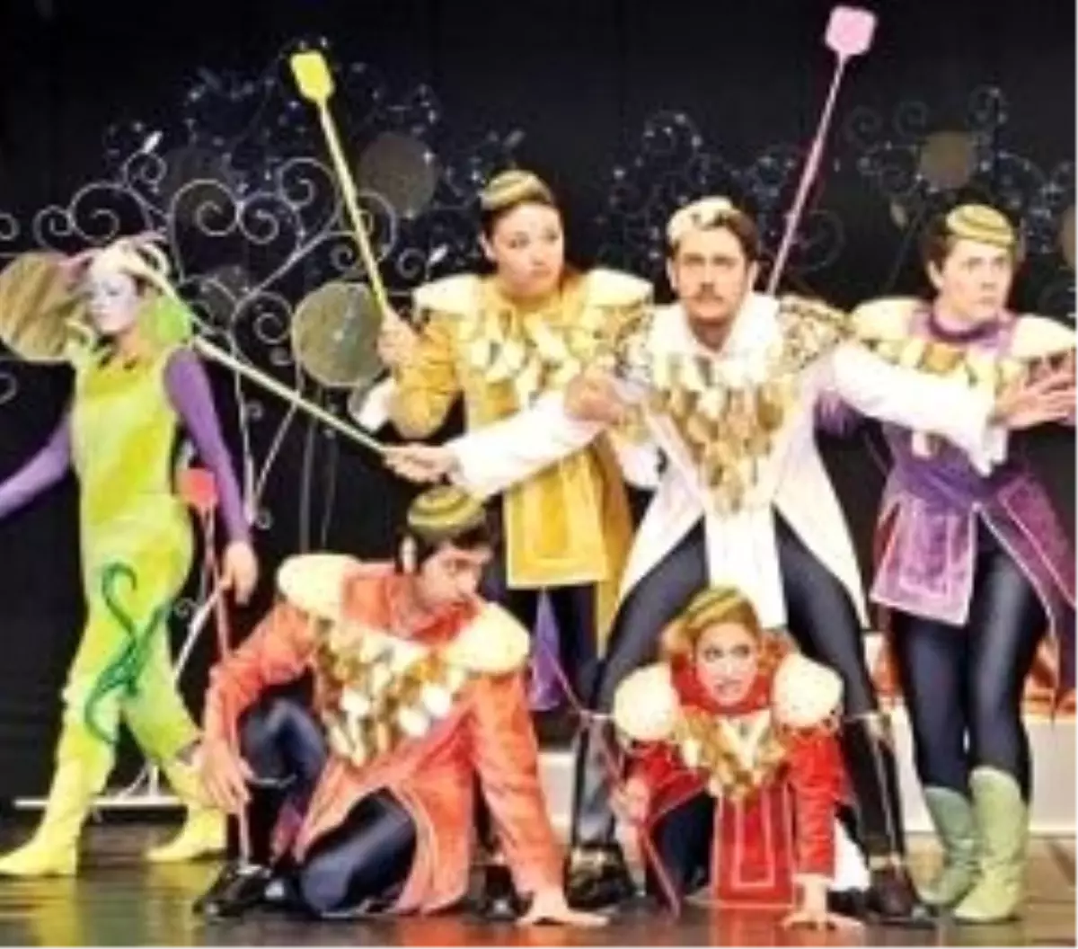 Hem Güldürecek Hem Düşündürecek