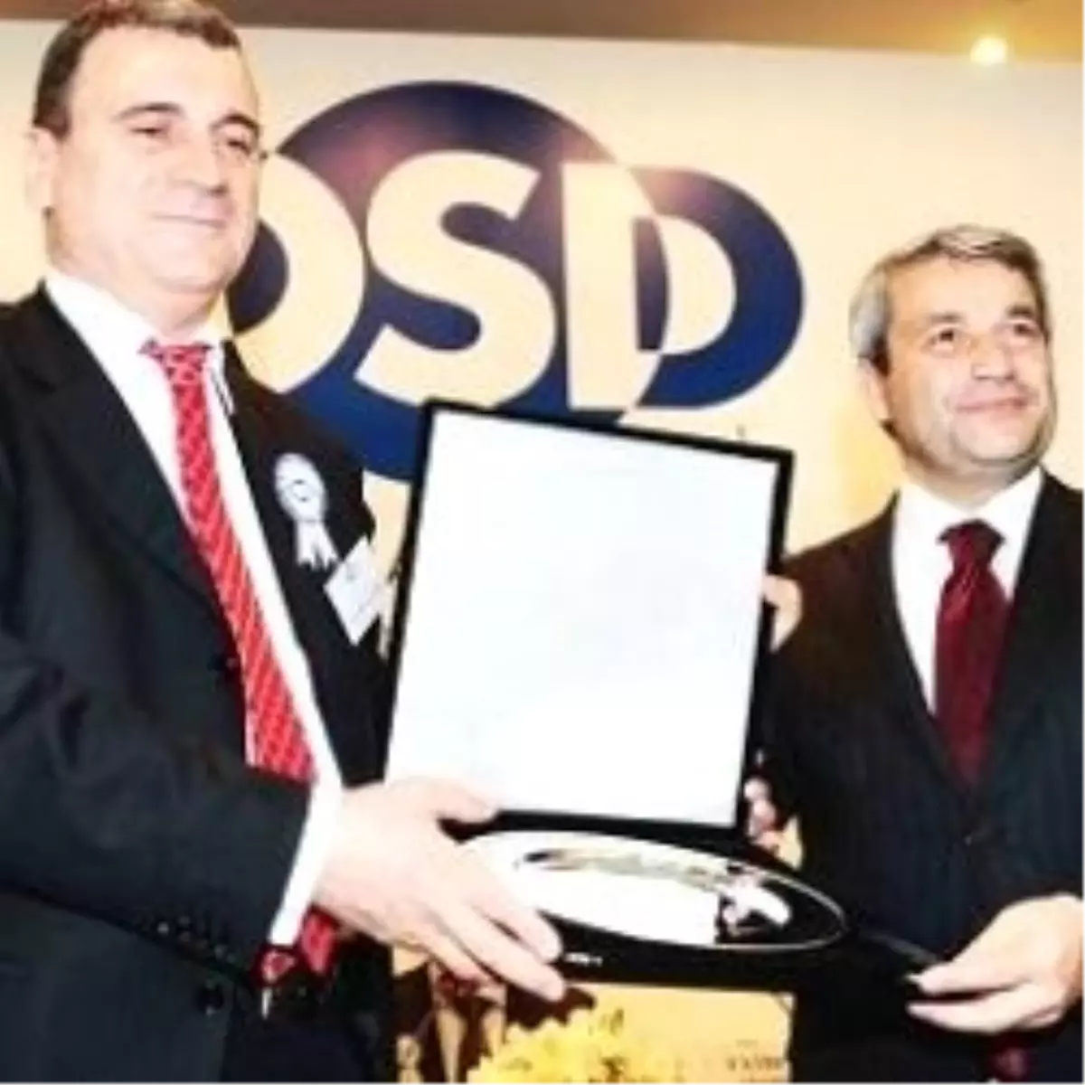 Otomotivde Moral Yükseldi