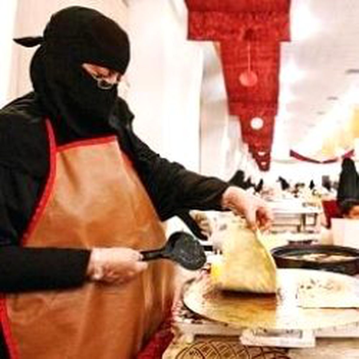 Suudi Kadının Kimliği İki Erkeğin Şahitliği