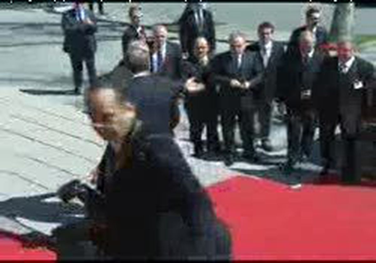 Başbakan Kapıda Karşıladı