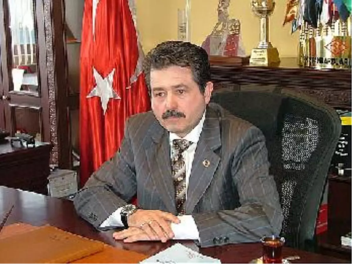 MHP\'Li Başkan İstifa Etti