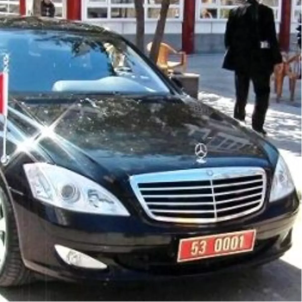 Rize'ye Makam Aracı Yolladı