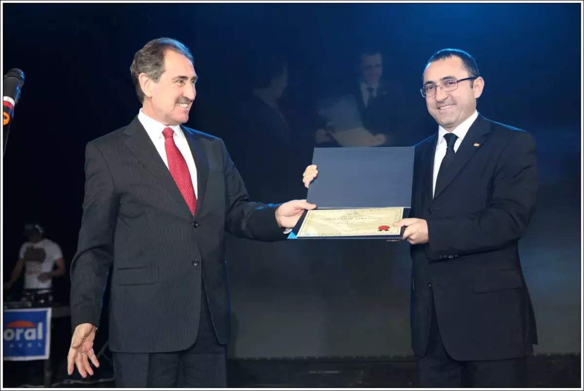 Coral Travel 15\'inci Yılını Moskova\'da Kutladı