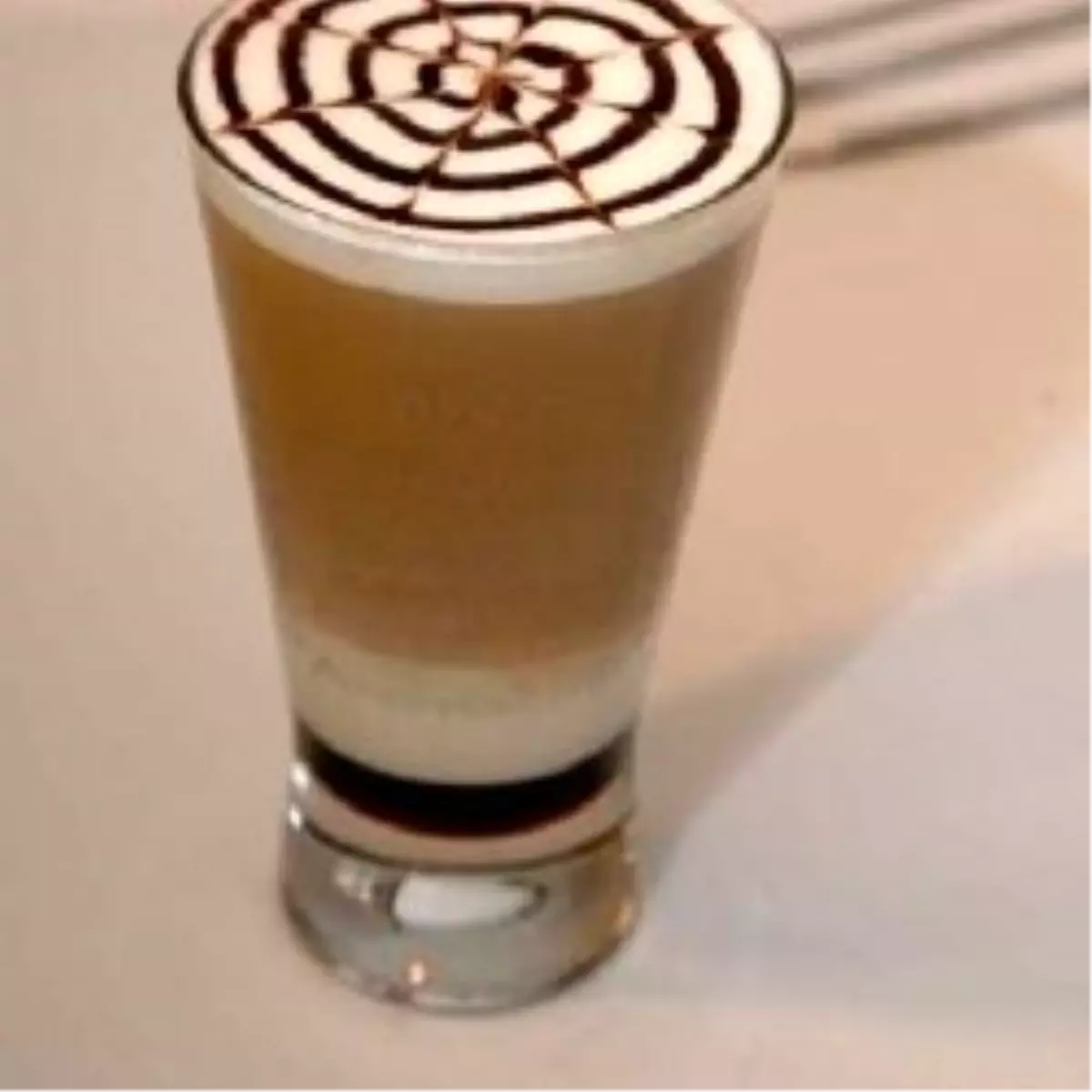 Özsüt kahvelerine Fransız yorumu