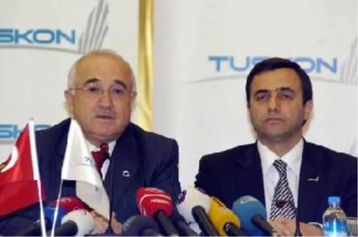 AK Parti Heyeti Tuskon\'u Ziyaret Etti