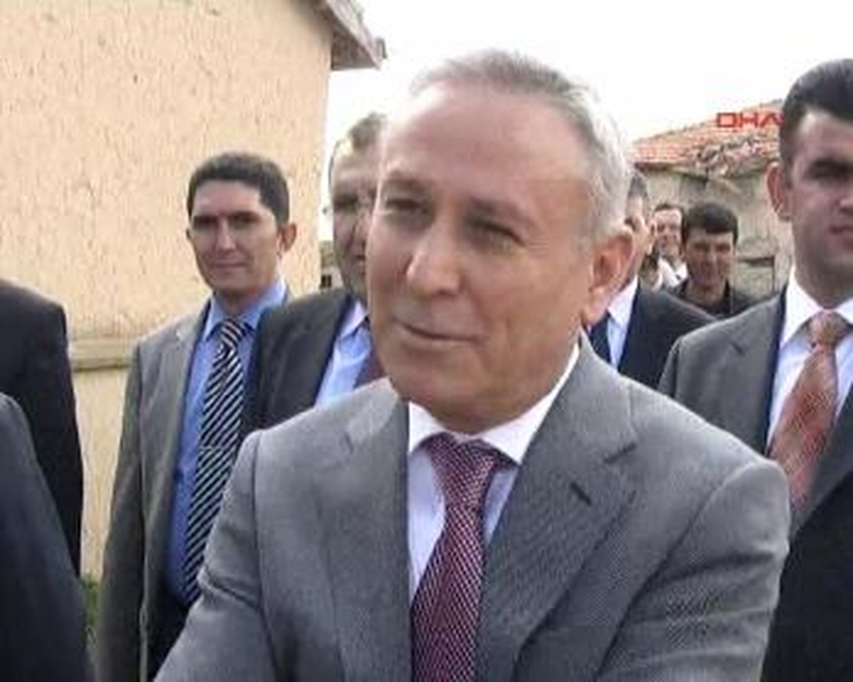 'Bu Cenaze de Bulunmakta Bizim İnsanlık Görevimizdir'