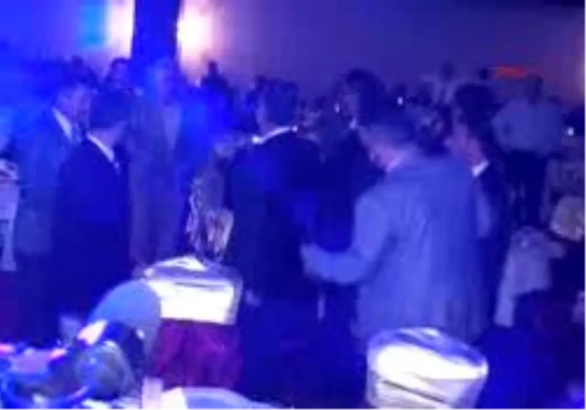 Bakan Yıldırım Erzincanlılar Gecesinde