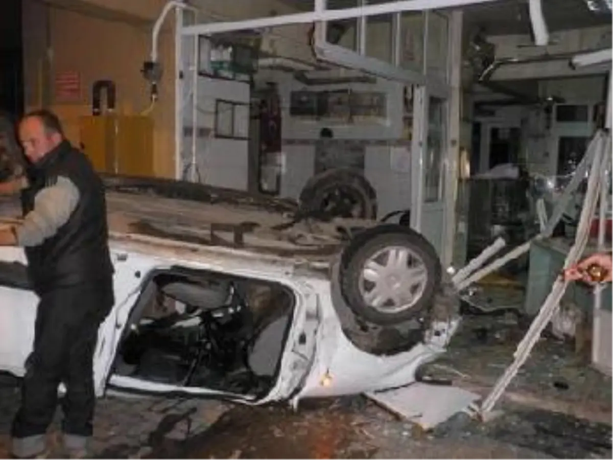 Bu Dükkana Bir Yılda 5 Otomobil Girdi