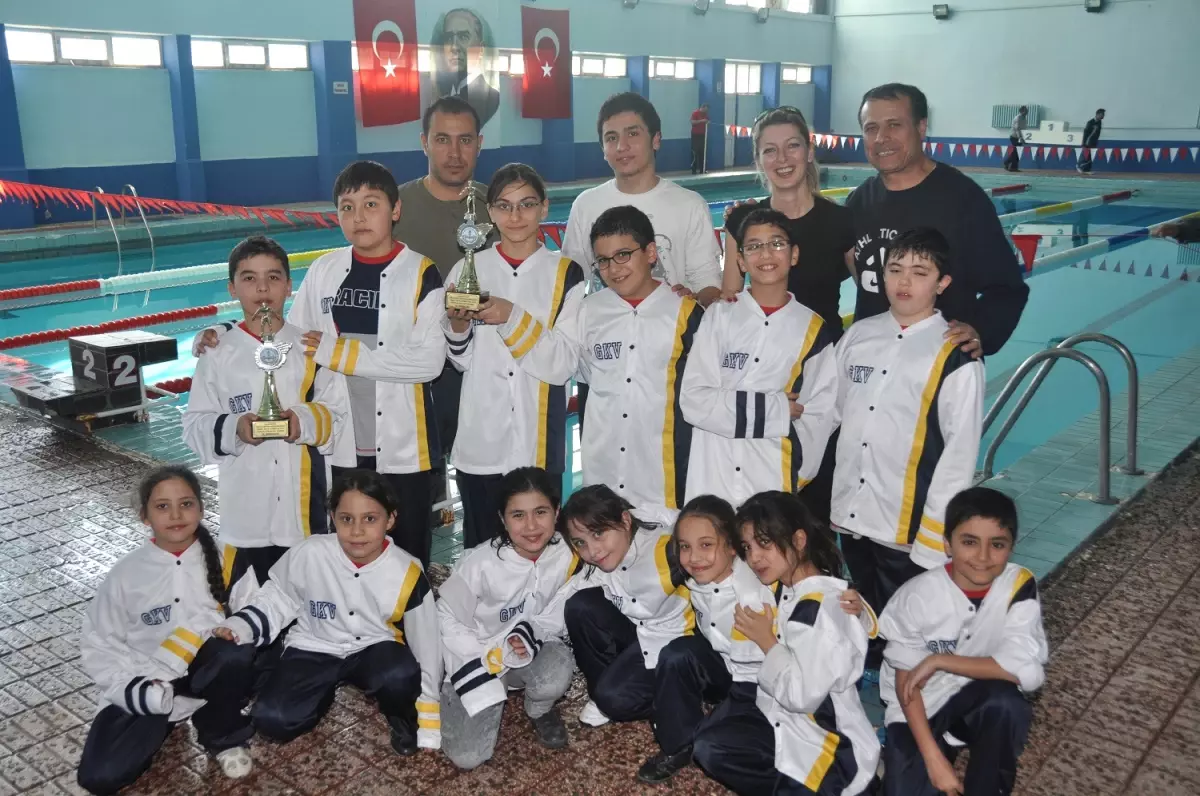 GKV\'liler Kiloları Kadar Madalya Kazandılar