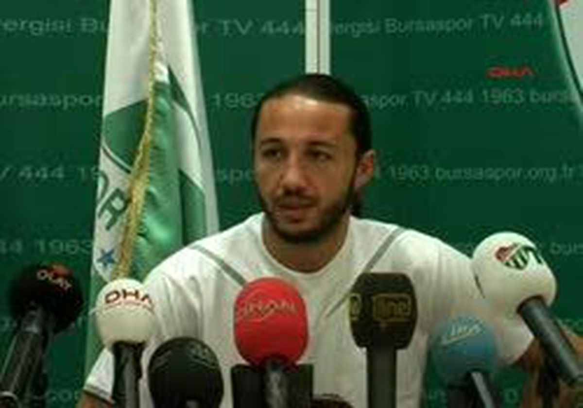 Bursasporlu Futbolcular Kirita Ve Tuna Üzümcü: