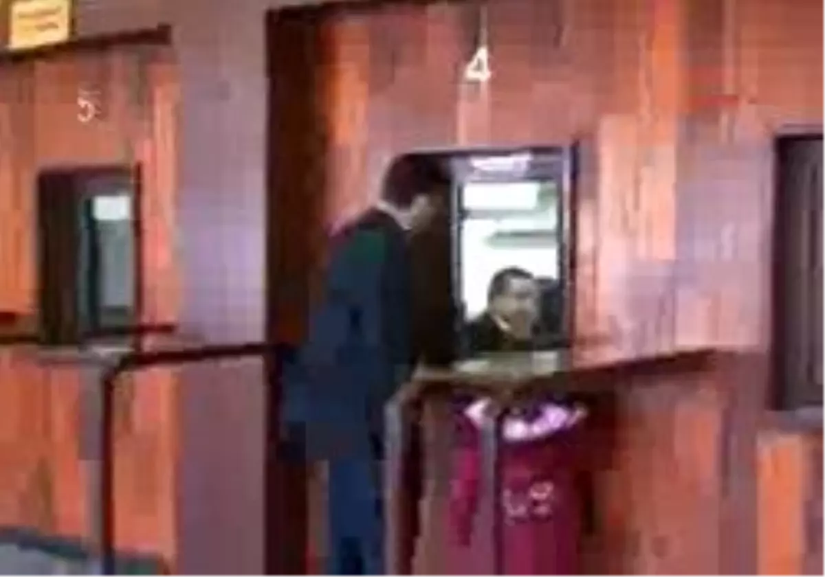 Başkonsolosluklarda E-Randevu