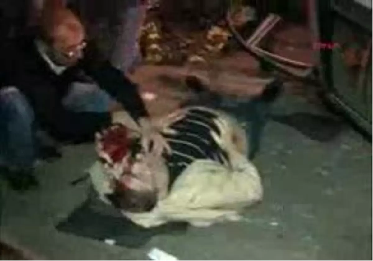 (Özel Görüntülerle) Alkollü İle Hızlı Çarpıştı: 2\'Si Ağır 3