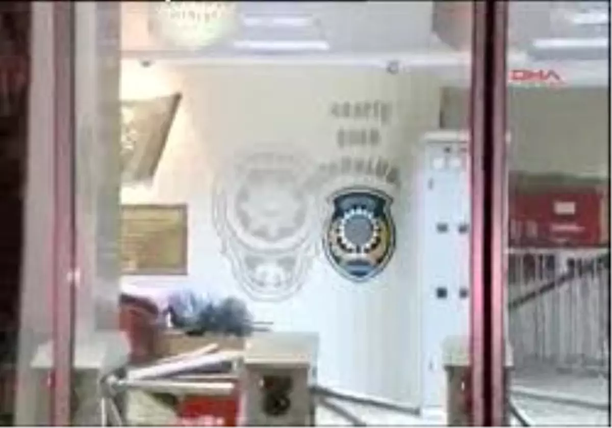 Polisten Kumar Baskını