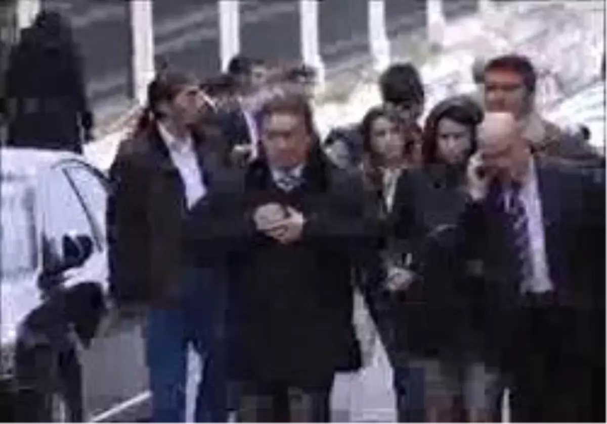 Balyoz\'Da 4 Emekli Asker Mahkemeye Sevk Edildi