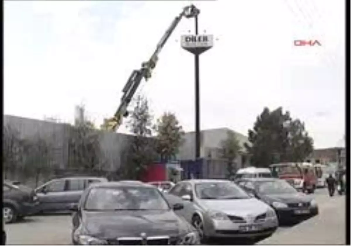 Kocaeli - Dilovası\'Ndaki Diler Demir Çelik Fabrikası\'Nda Ya