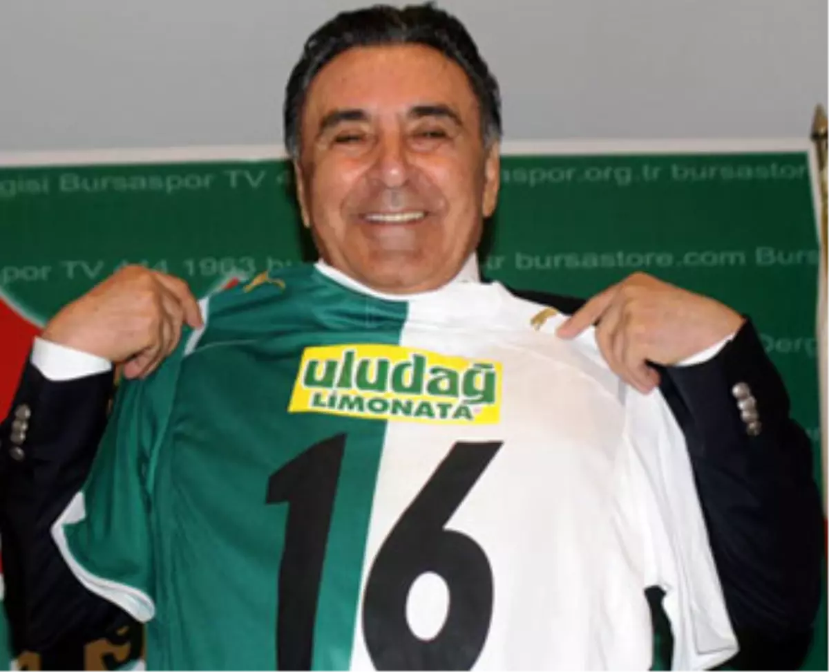 \'Bursaspor\'un Şampiyon Olmasını Arzu Ediyorum\'