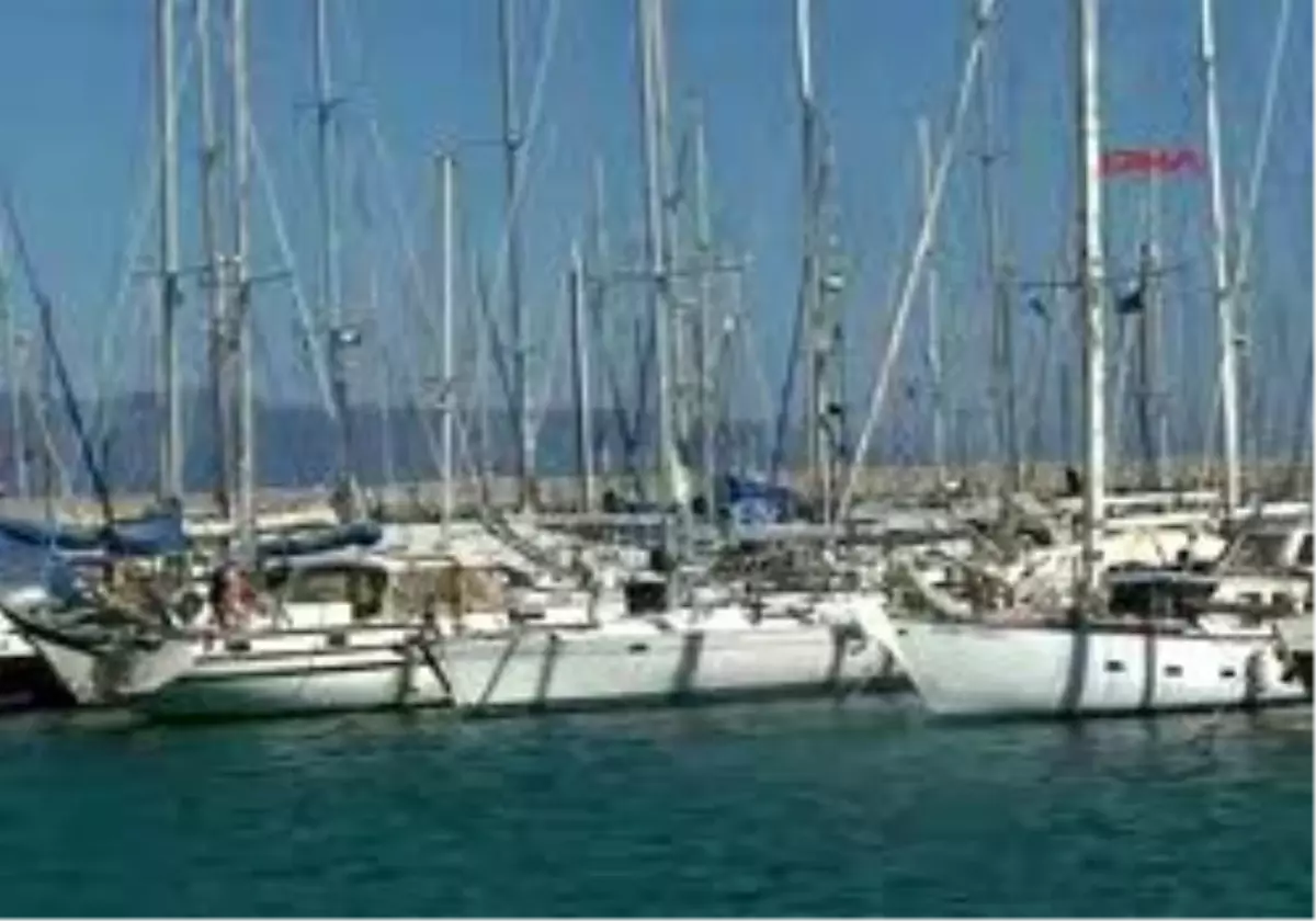 Finike Setur Marina Yeni Sezona Hazırlanıyor