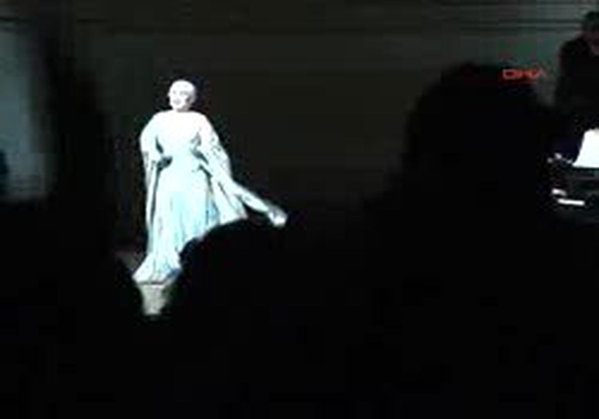 Sezen Aksu?Dan New York?Ta Muhteşem Konser